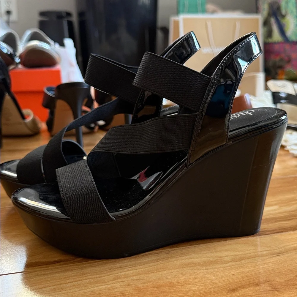 Charles by charles david Glossy Black Wedge Sandals - Picture 3 of 10